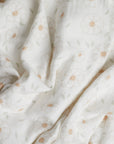 White Daisy Swaddle print.
